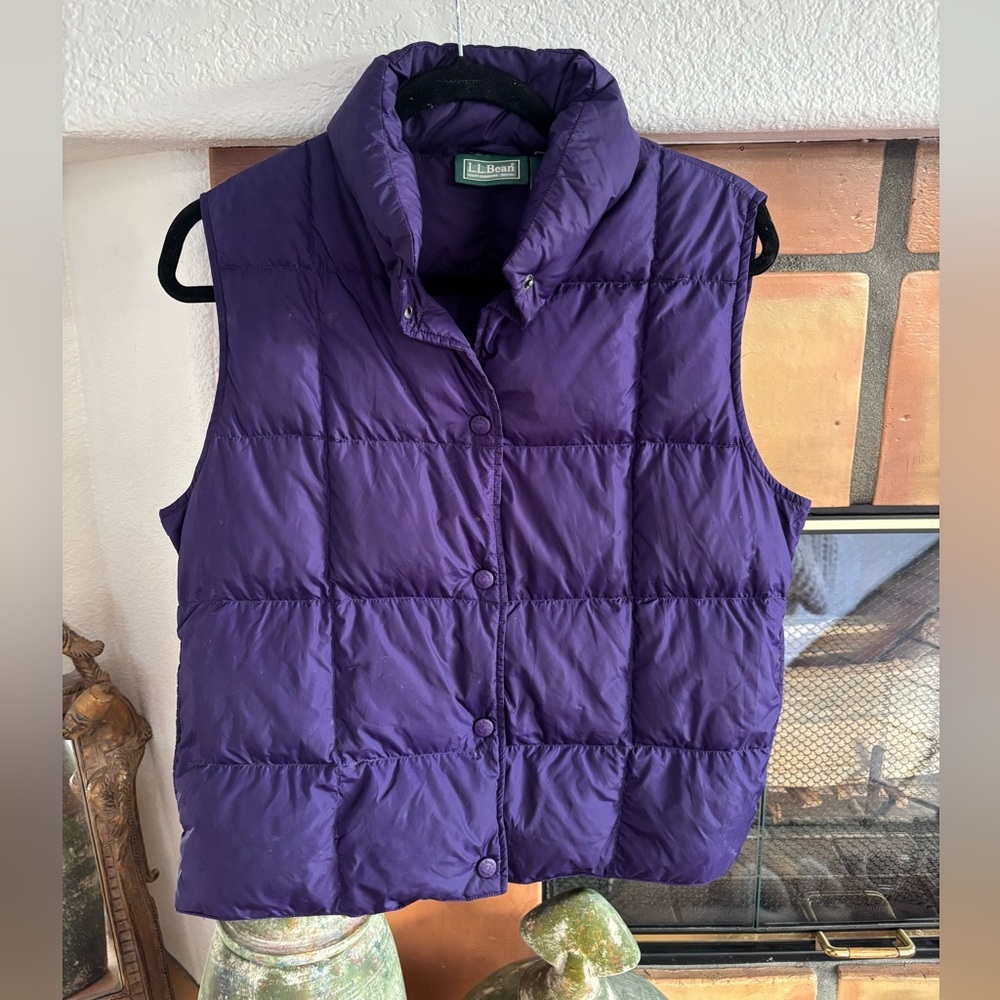 L.L. Bean vintage Women's Deep Purple Quilted Vest with goose down size small